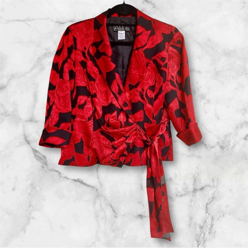 Alex Evenings Red and Black Floral Blazer Top sz MP Euc, 02